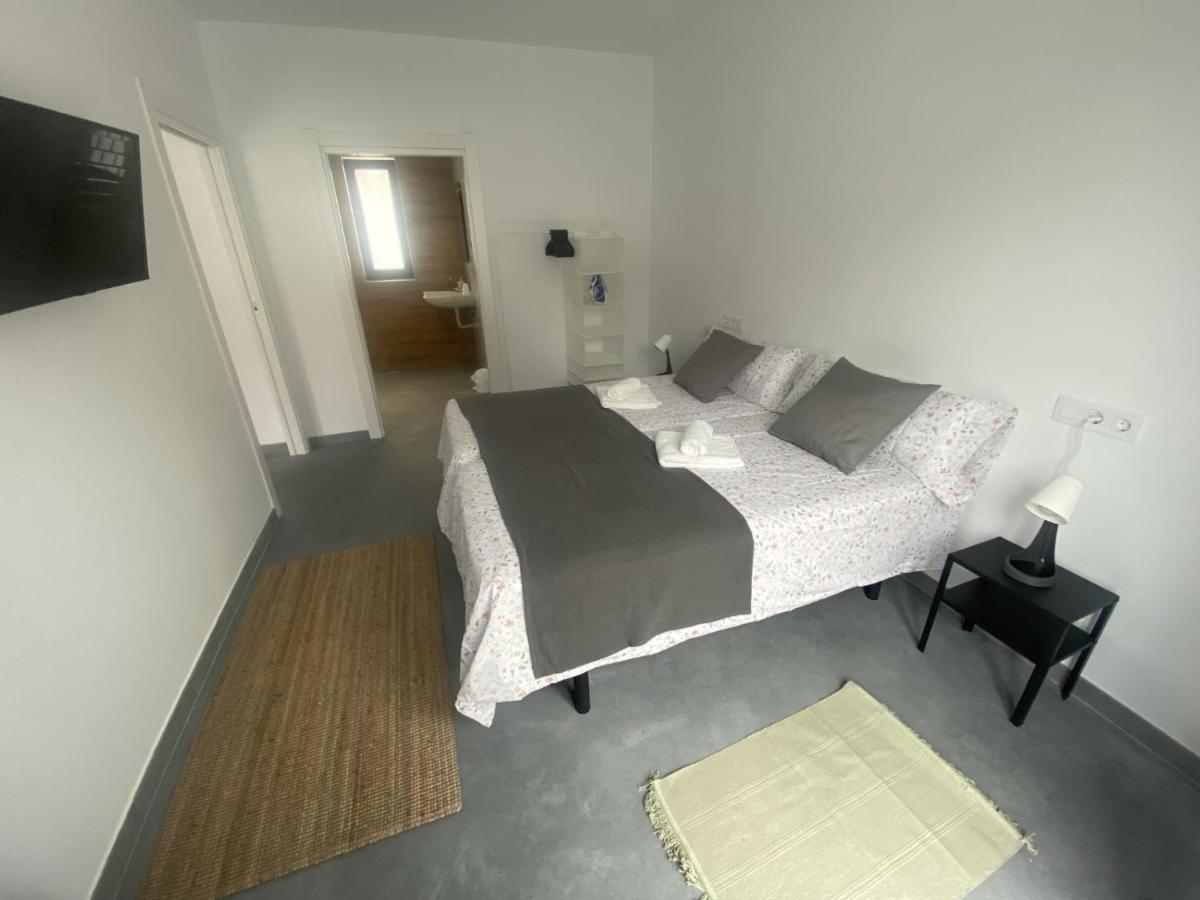 Santamira Street Apartment